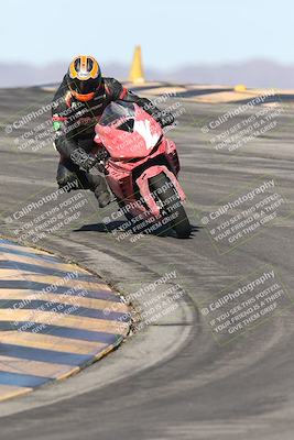 media/Nov-16-2025-Race Pace (Sun) [[8c5fa54630]]/Verified Riders/1-Turns 9 and 10 (925am)/